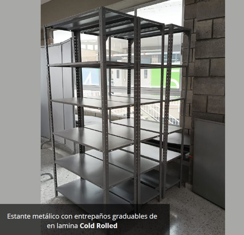 Estante metálico