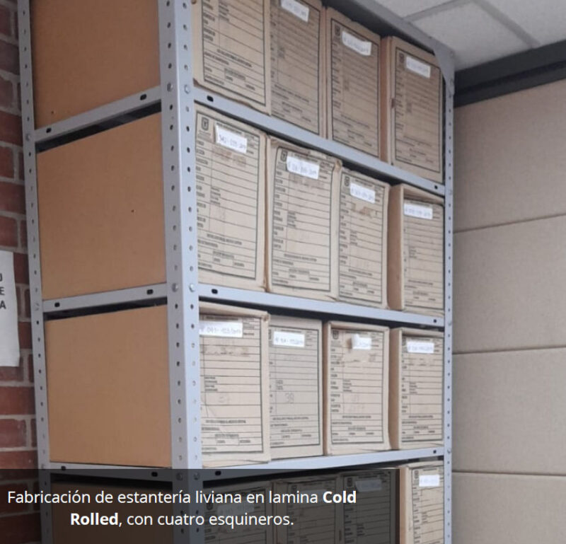 Fabricación de estantería liviana